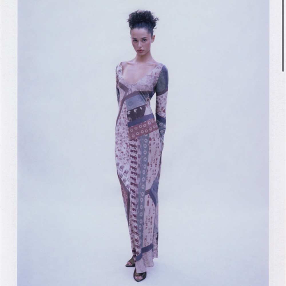 Realisation Par The Colette in Relic XS